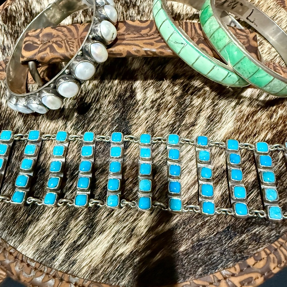Federico Jimenez Pearl Bracelet - Picture 4 of 8